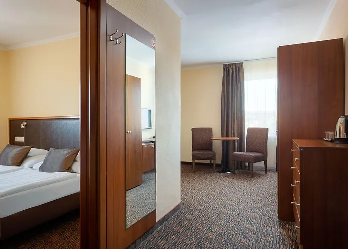Hotel Eger & Park